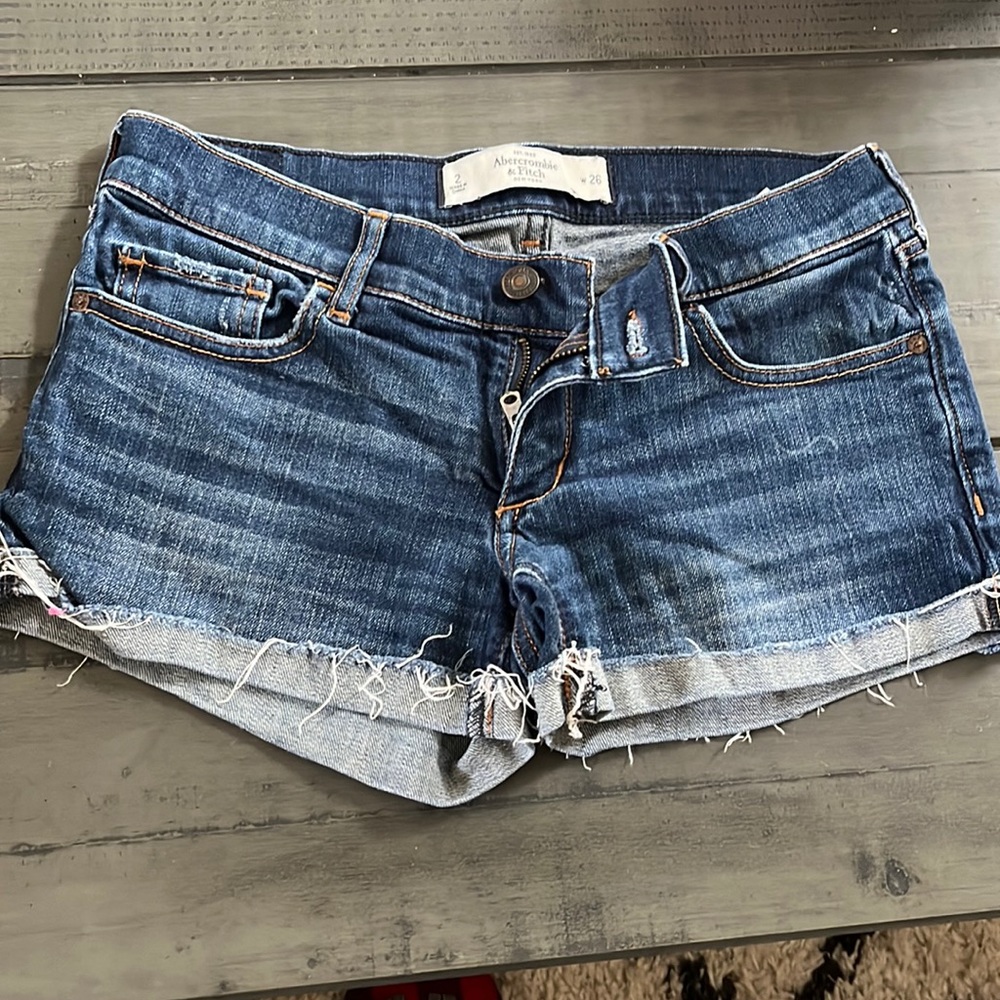 Abercrombie & fitch Jean shorts size 26/2